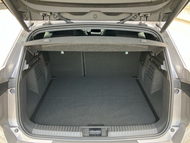 Bild 12: Mitsubishi Grandis 1,3 Petrol Intense S+C+T 26