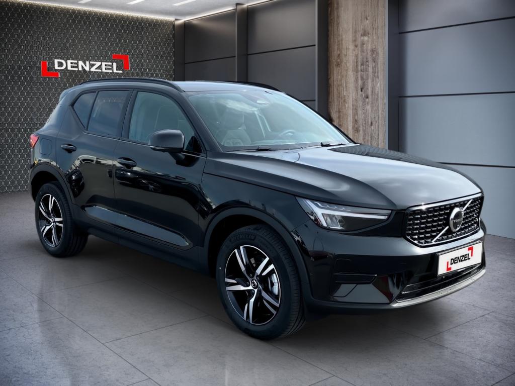 Bild 5: VOLVO PKW XC40 Plus, B3 Mild Hybrid, Benzin, Dark