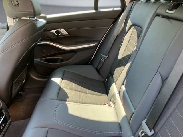 Bild 9: BMW 318d Touring G21 B47