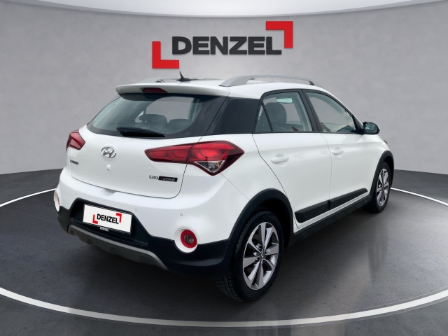 Bild 2: Hyundai i20 Active 1,0