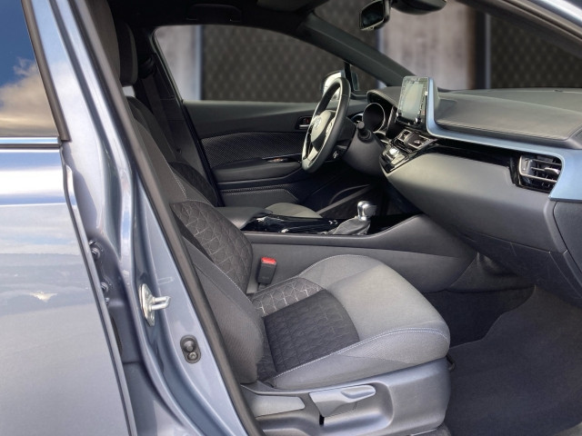 Bild 10: Toyota C-HR - 1,8 l Hybrid 4x2, C-lub, CVT