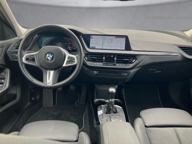 Bild 8: BMW 118i 5-Türer F40