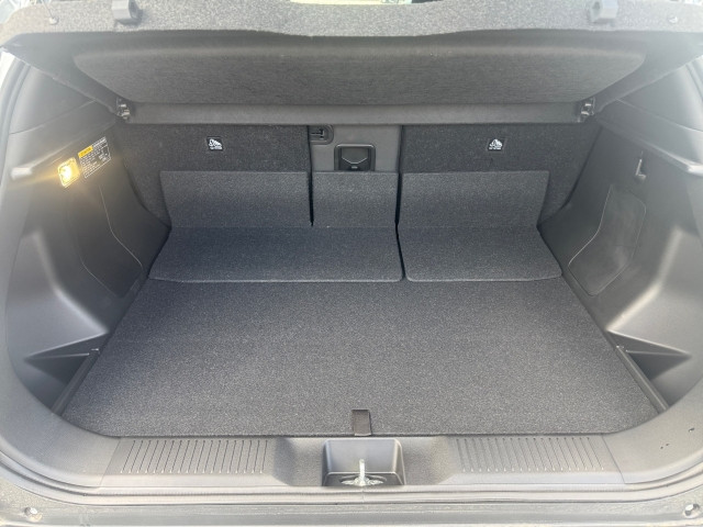 Bild 12: Toyota Urban Cruiser BEV 4x2 Teamplayer 128kW