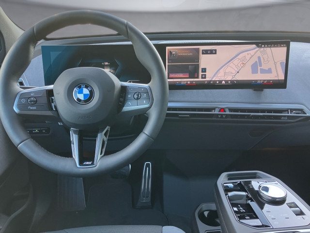 Bild 5: BMW PKW i-Serie iX xDrive45 I20