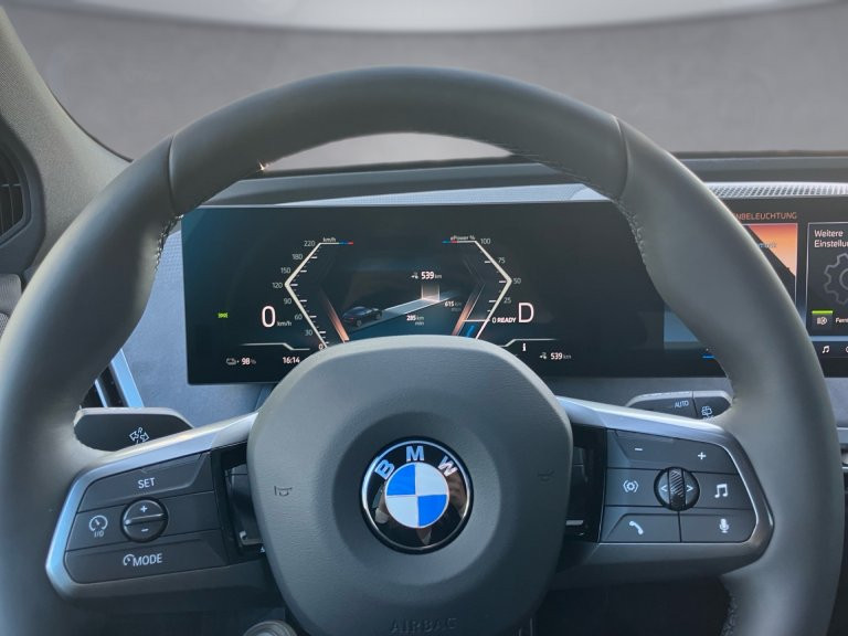 Bild 6: BMW PKW i-Serie iX xDrive45 I20