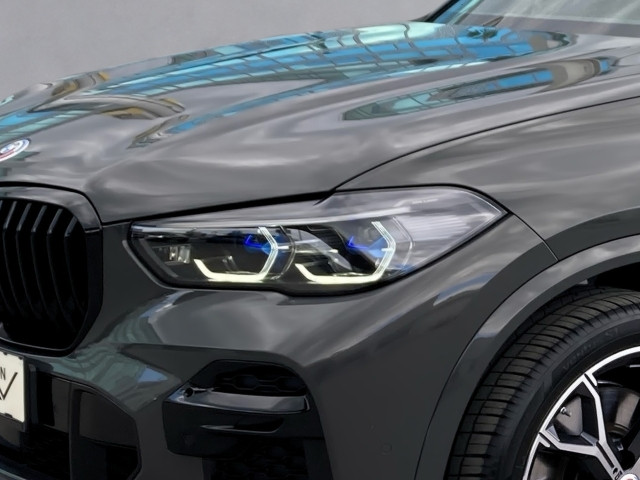 Bild 6: BMW X5 xDrive30d 48V Aut