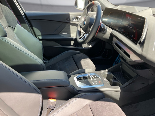 Bild 10: BMW M135 5-Türer