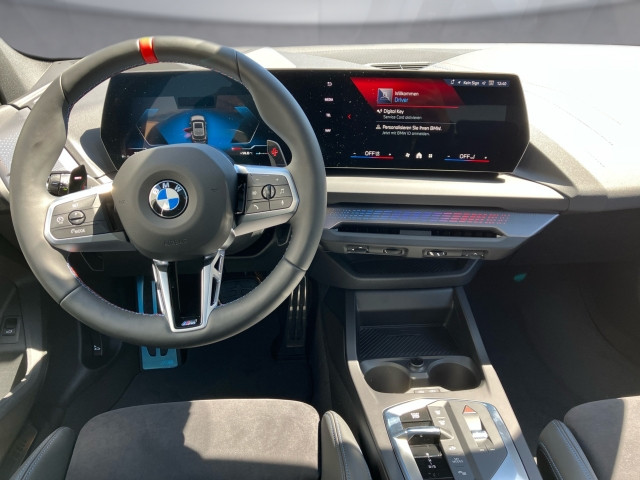 Bild 8: BMW M135 5-Türer
