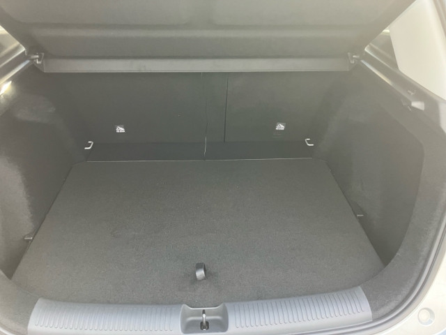 Bild 9: MG ZS HEV Select Heizpaket/25.5