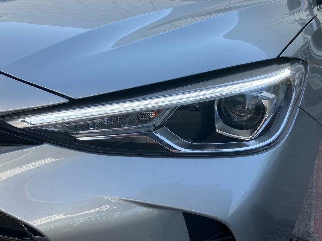 Bild 11: MG ZS HEV Select Heizpaket/25.5