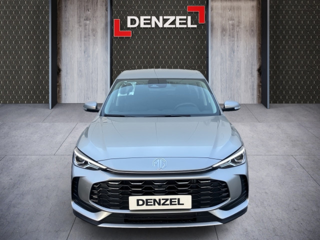 Bild 12: MG ZS HEV Select Heizpaket/25.5