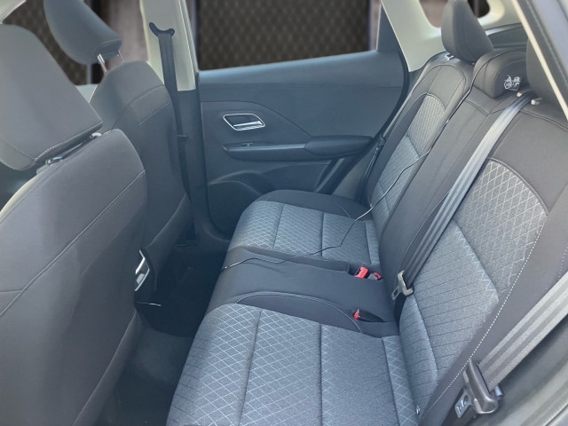 Bild 8: MG ZS HEV Select Heizpaket/25.5