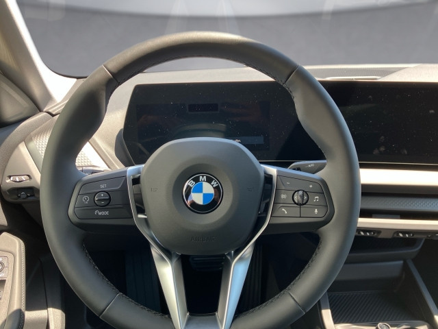 Bild 9: BMW BMW 216 Gran Coupe