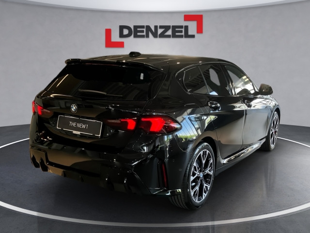 Bild 12: BMW 116 5-Tüerer F70