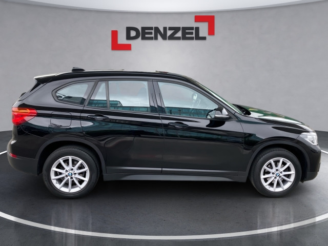 Bild 4: BMW X1 sDrive16d Advanta