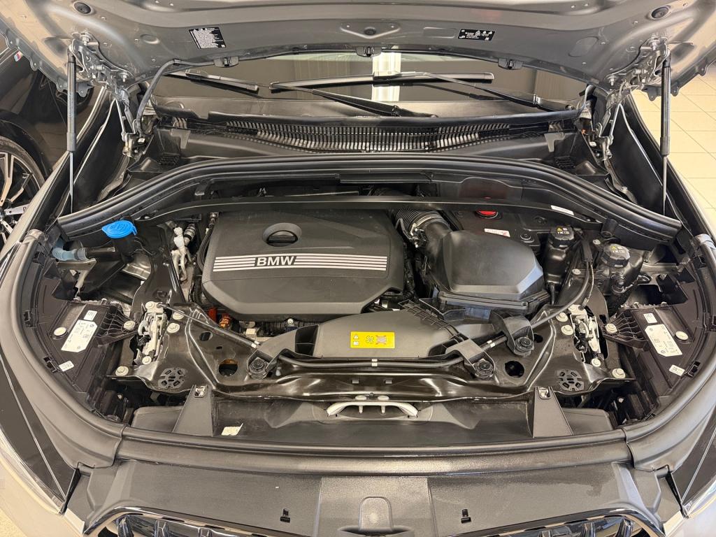 Bild 14: BMW X1 xDrive30e U11 XB2