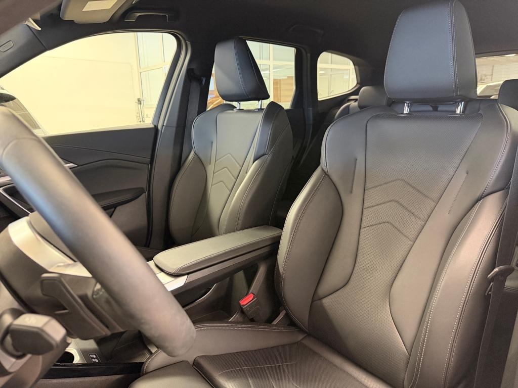 Bild 13: BMW iX1 eDrive20 U11 HB0