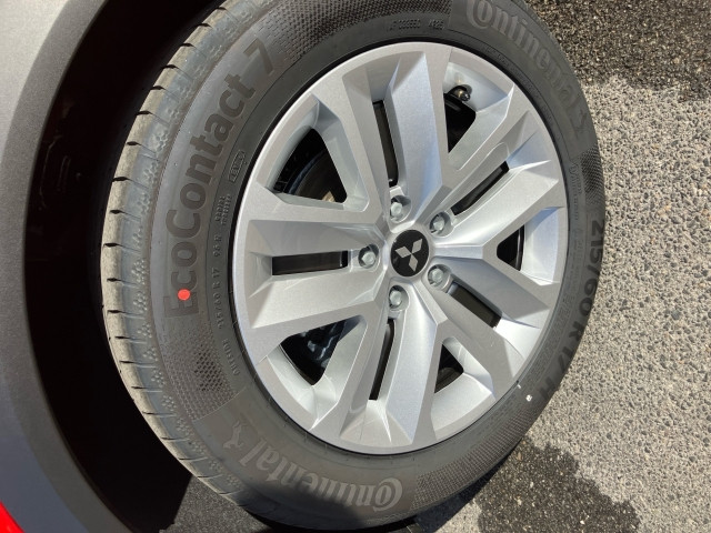 Bild 7: Mitsubishi Grandis 1,8 HEV Invite C AT 26
