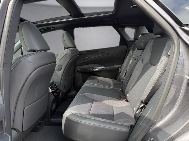 Bild 11: Lexus RX450h 4WD Luxury + Panorama Glasdach MY2026