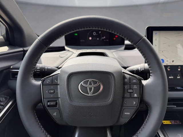 Bild 9: Toyota bZ4X 5-tg Active Drive  Frontantrieb