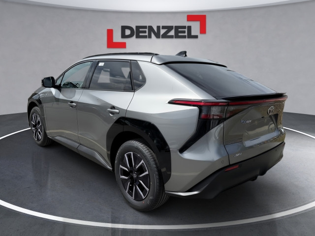 Bild 2: Toyota bZ4X 5-tg Active Drive  Frontantrieb