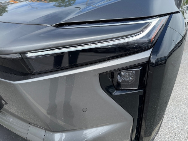 Bild 6: Toyota bZ4X 5-tg Active Drive  Frontantrieb