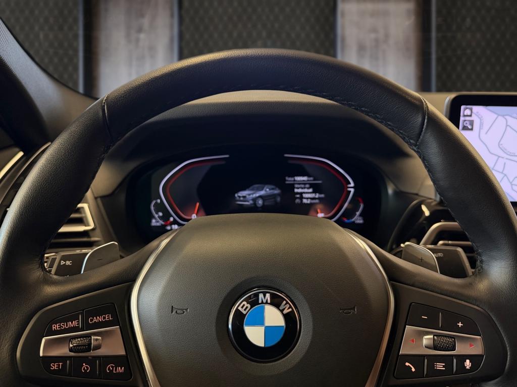 Bild 9: BMW X4 xDrive 20d 48 V A