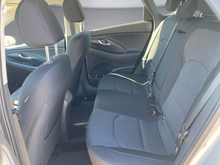 Bild 11: Hyundai i30 1,0 T-GDI Feel G