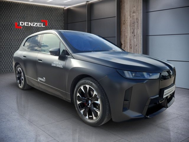 Bild 5: BMW PKW i-Serie iX xDrive45 I20