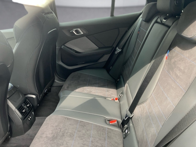 Bild 9: BMW 116 5-Tüerer F70