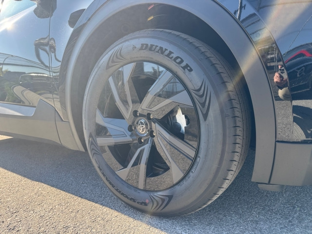 Bild 11: Toyota C-HR+ 2WD Teamplayer