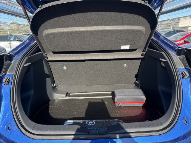 Bild 10: Toyota Toyota C-HR 5-tg Teamplayer 1,8 VVT-i Hybrid CVT-A