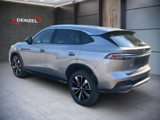 Bild 2: MG HS HEV Luxury Lenkradhzg. 25.5