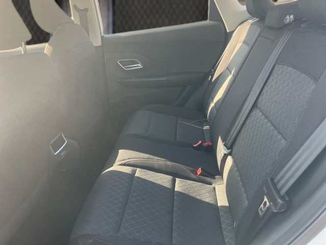 Bild 8: MG ZS HEV Select Heizpaket/25.5