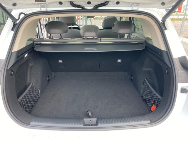 Bild 12: MG S6 Luxury 4WD 77kwh/299kw Österreich Paket EV/PHEV