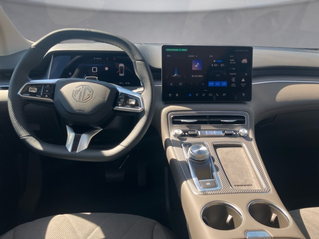 Bild 6: MG S6 Luxury 4WD 77kwh/299kw Österreich Paket EV/PHEV