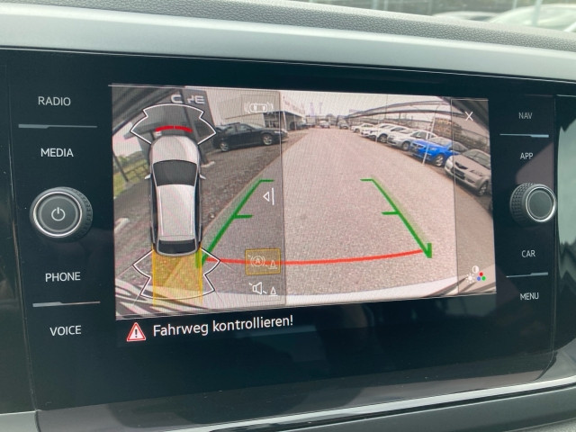 Bild 6: VW Taigo 1,0 TSI R-Line DSG Aut.