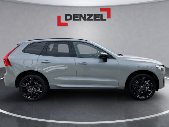 Bild 4: VOLVO PKW XC60 Black Edition Plus, T6 eAWD Plug-in Hybrid, Elektrisch/