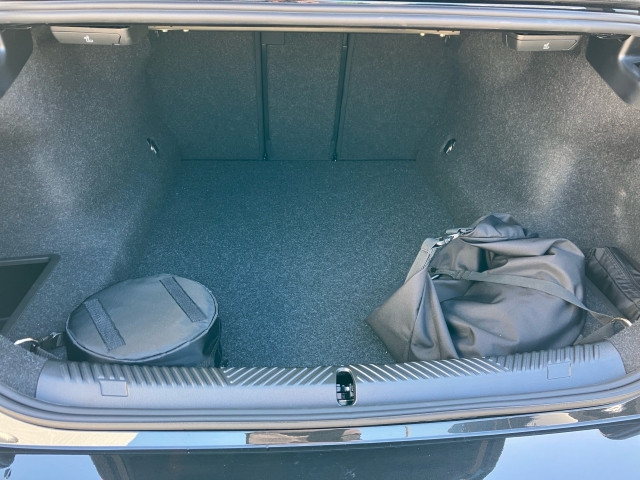 Bild 12: BMW 550e xDrive Limousine G60 XB1