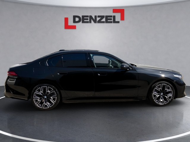 Bild 4: BMW 550e xDrive Limousine G60 XB1