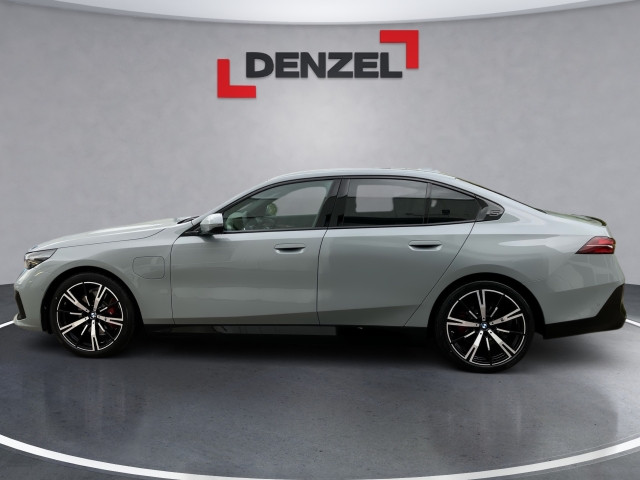 Bild 1: BMW 530e xDrive Limousine G60