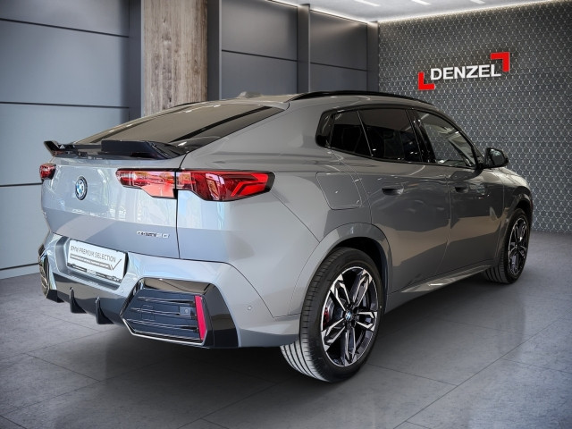 Bild 3: BMW iX2 eDrive20 U10 HB0