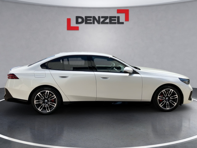 Bild 4: BMW i5 eDrive40 Limousine