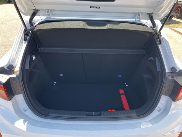 Bild 12: MG MG3 1,5 HEV Comfort MY25.5