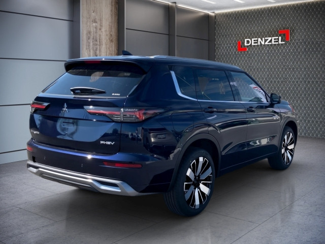 Bild 3: Mitsubishi Outlander PHEV 2,4 4WD Diamond Luxury Led. Braun