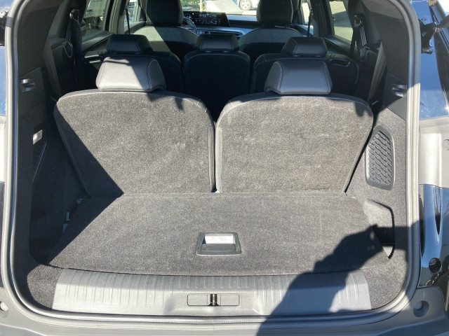 Bild 12: Peugeot 5008 Allure Hybrid 145 e-DCS6