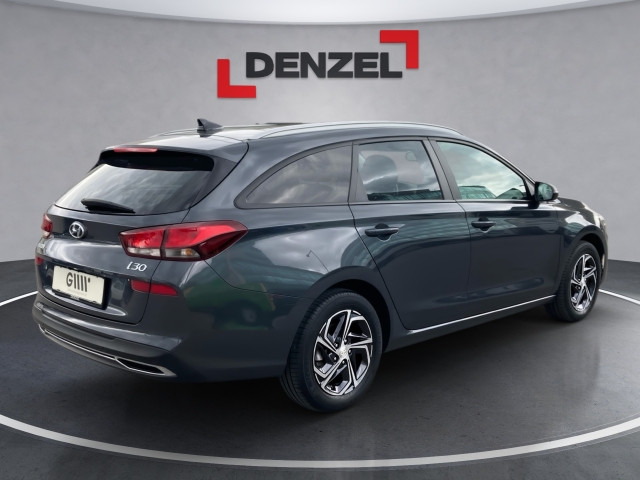 Bild 3: Hyundai i30 CW 1,6 CRDi Tren