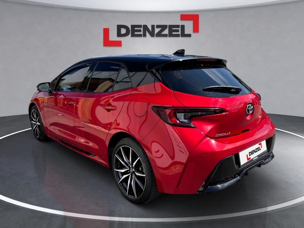 Bild 2: Toyota Corolla 2,0 Hybrid GR