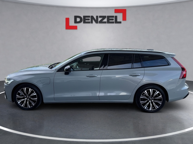 Bild 1: VOLVO PKW V60 Plus, T6 eAWD Plug-in Hybrid, Elektrisch/Benzin, Dark