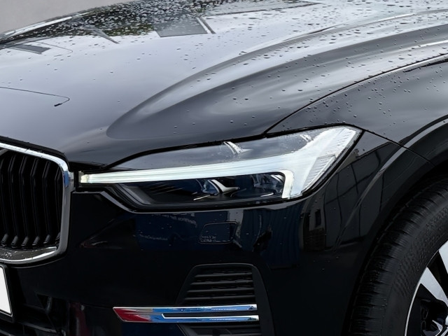 Bild 6: VOLVO PKW XC60 B5 AWD Mild Hybrid Benzin Core